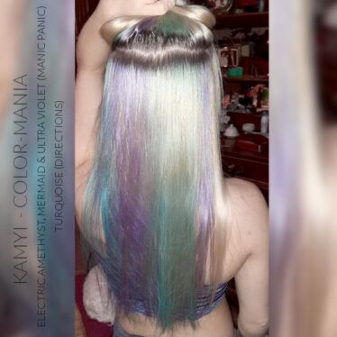 Merci Kamyi :) Coloration Cheveux Violet Electric Amethyst - Manic Panic | Color-Mania