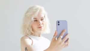 cheveux blonds polaire
