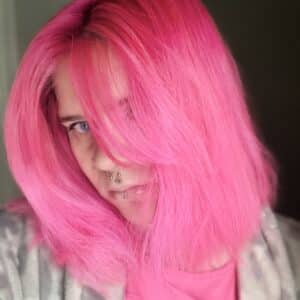Coloration Cheveux Rose Hot Hot Pink UV - Manic Panic photo review